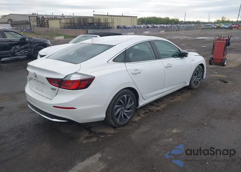 2022 Honda Insight Touring z USA, uszkodzony, nr VIN 19XZE4F98NE003491